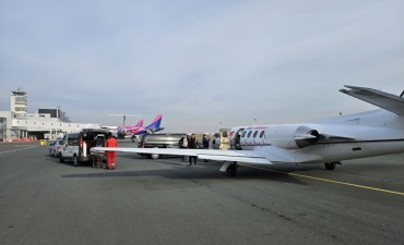 air-ambulance-adriatic-airways-DI-AIR-7